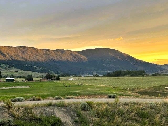 Nicola Lake farming and ranching agriculture land. Nicola Valley BC ranching is rooted in the community of Merritt BC.