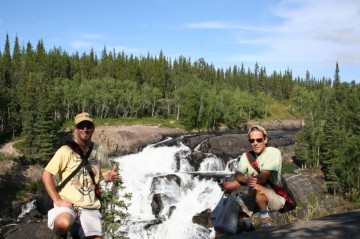 cameron-falls-trail-waterfall