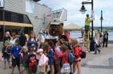 halifax-waterfront-parks-bear20110728_76