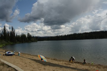 crooked-river-park-beach-1